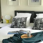 Bed & Breakfast Les Arbres Rouges 3*