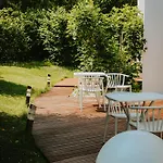 Bed & Breakfast Les Arbres Rouges 3*