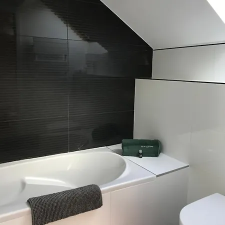 Les Arbres Rouges Bed and breakfast