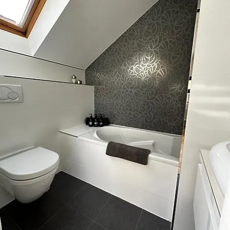 Bed and breakfast Les Arbres Rouges Sucé