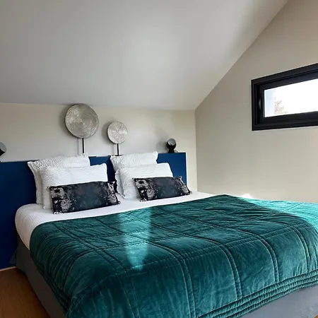 Les Arbres Rouges 3* Sucé