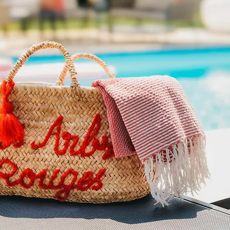 Bed and breakfast Les Arbres Rouges 3*