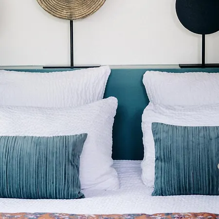 Bed and breakfast Les Arbres Rouges 3*