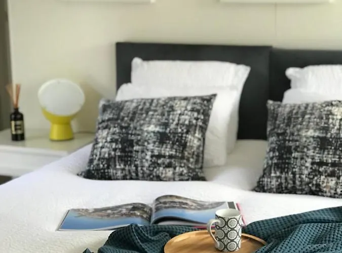 Bed & Breakfast Les Arbres Rouges 3*