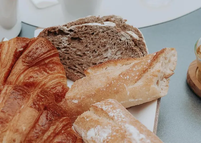 Les Arbres Rouges 3* Sucé