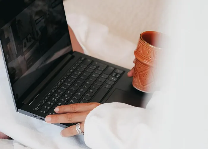 Les Arbres Rouges Bed & Breakfast Suce-sur-Erdre